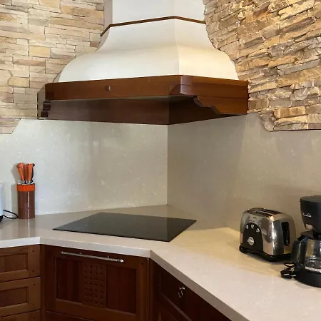 Ingrid. Piscina Exterior. 빌라 *