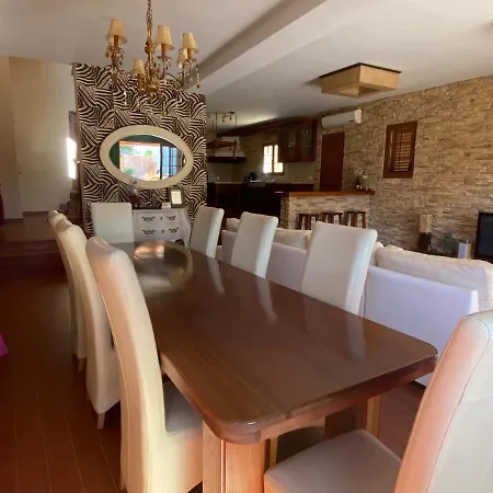 빌라 Ingrid. Piscina Exterior. *